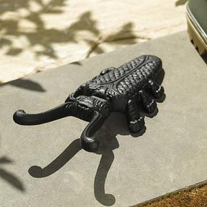 Beetle Boot Jack