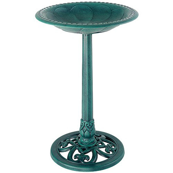 Pedestal Bird Bath