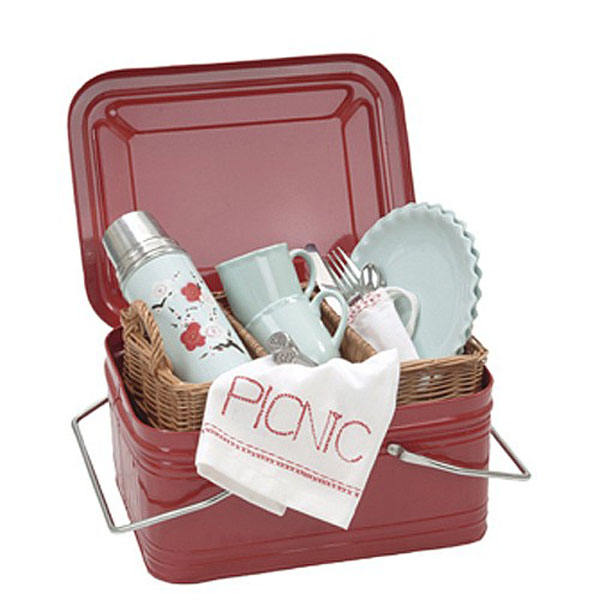 Blyton Tin Picnic Basket for 2