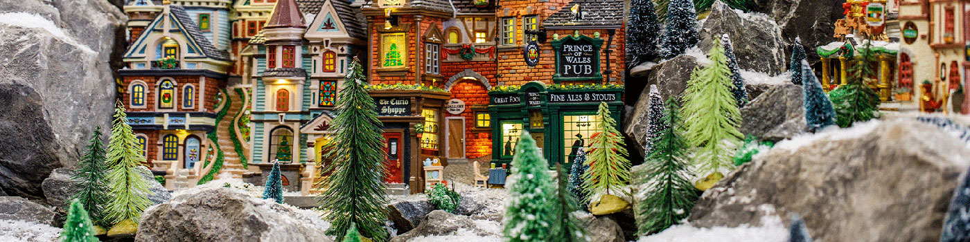 Lemax Christmas Villages