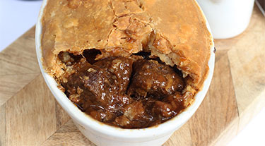 Warming Steak & Ale Pie using Webbs Top of the Hops Ale