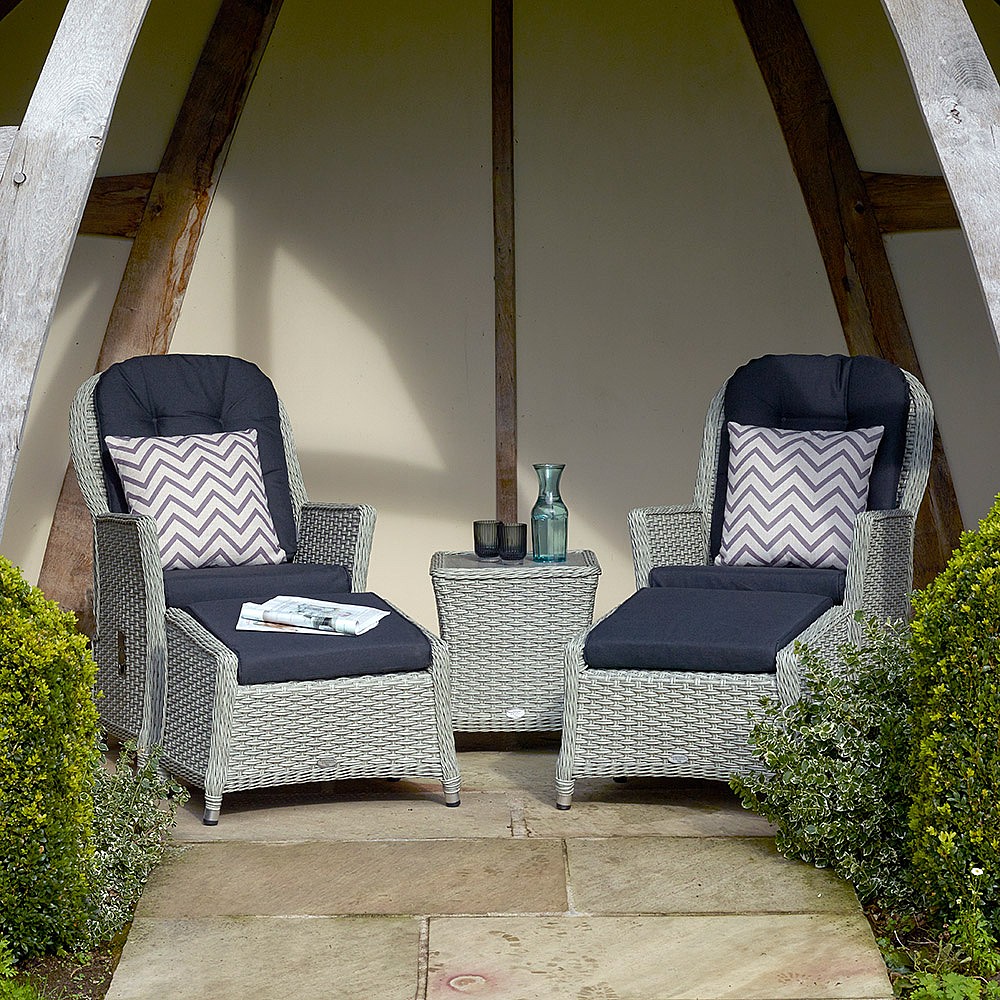 bramblecrest recliner set