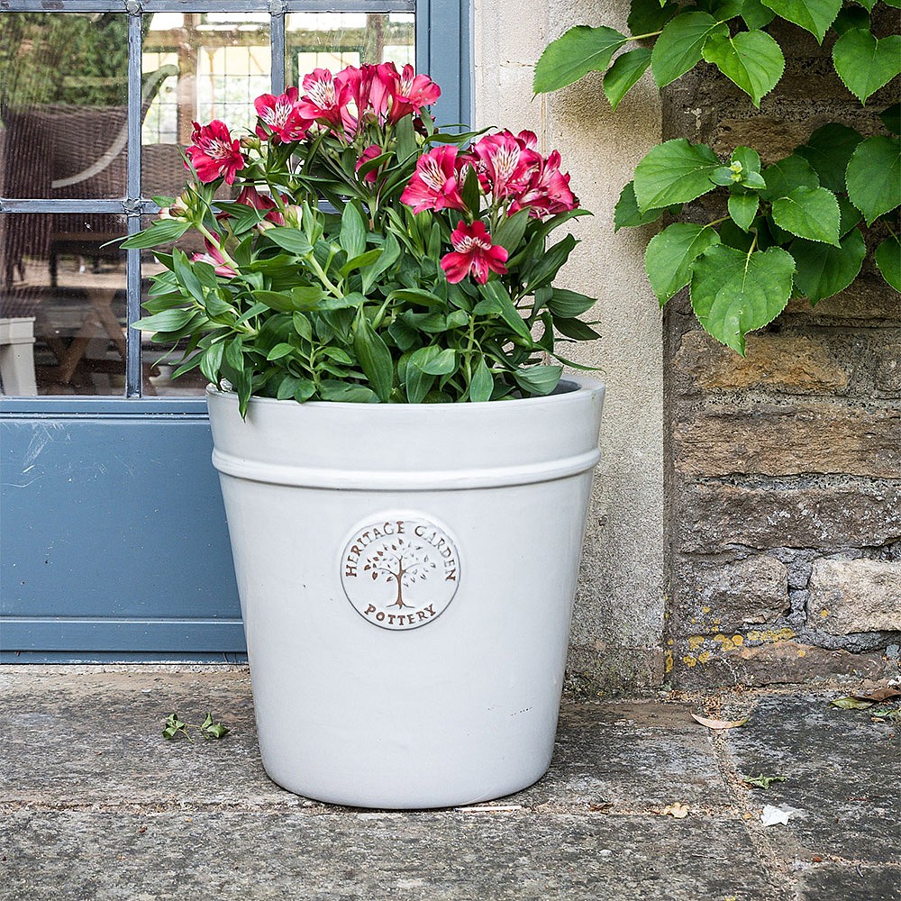 Heritage shop garden pots