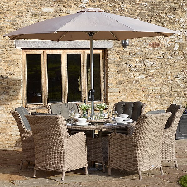 Bramblecrest Blenheim 6 Seater Round Dining Set