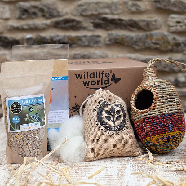 Wildlife World For the love of the Environment Gift Pack
