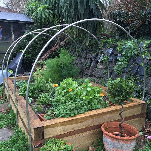 Gardening Naturally High Top Hoop - Large