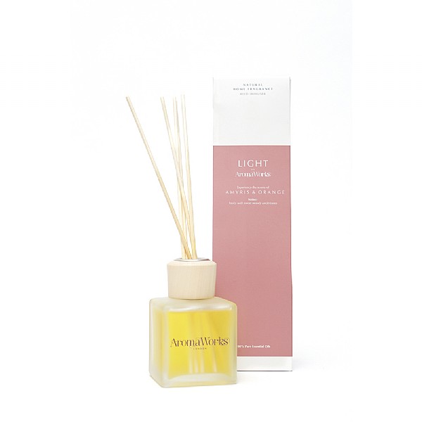 AromaWorks Light Range- Amyris & Orange Reed Diffuser 200ml AromaWorks Light Range- Amyris & Orange Reed Diffuser 200ml