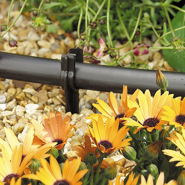 Hozelock Supply Hose Stakes 13mm Pack Of 5 Micro Irrigation