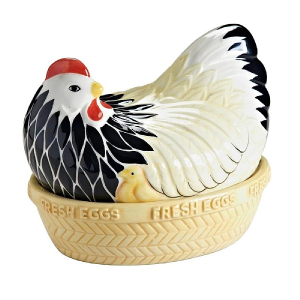 Mother Hen Nest