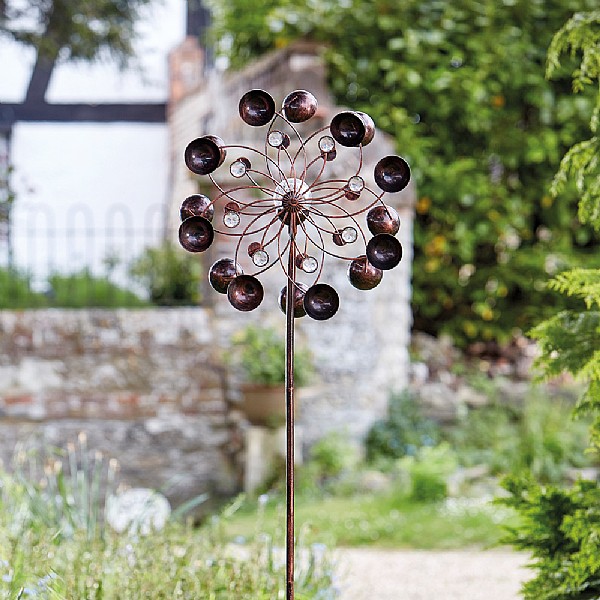 Smart Garden Venti Wind Spinner & LED Solar Crackle Globe Light