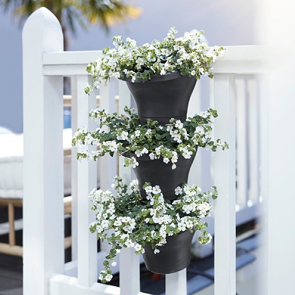 Elho Corsica Vertical Forest 24cm Planters - Set of 3 (Various Colours)