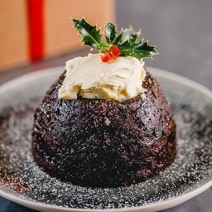 Webbs Homemade Cherry & Chocolate Christmas Pudding 450g