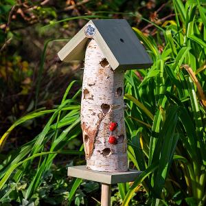 Wildlife World Ladybird & Insect Tower