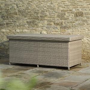 Bramblecrest Blenheim Large Cushion Box