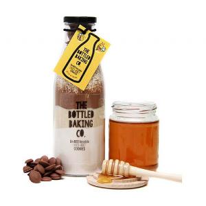 The Bottled Baking Co. Un Bee-lievable Chocolate & Honey Cookie Mix 750ml