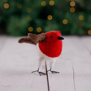 Large Red Robin Tree Decoration