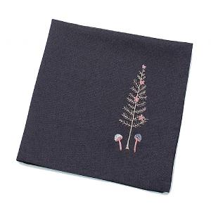 Peggy Wilkins Bolderwood Set of 4 Pewter & Pink Napkins