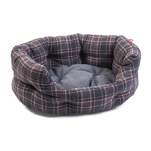 Zoon Plaid Oval Dog Bed (Extra Large)