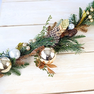 6ft Christmas Ball & Pine Garland