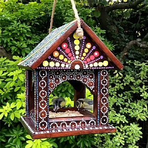 Wildlife World Artisan Hanging Bird Table