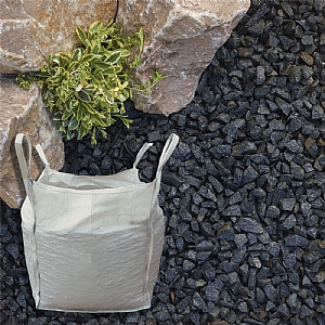 Onyx Black Chippings Bulk Bag