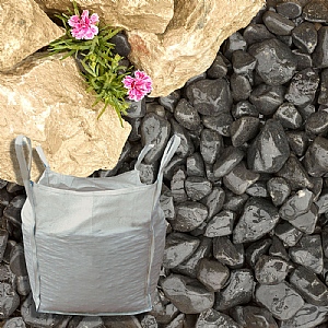 Onyx Black Cobbles Bulk Bag