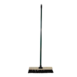Town & Country Wooden 18" Broom
