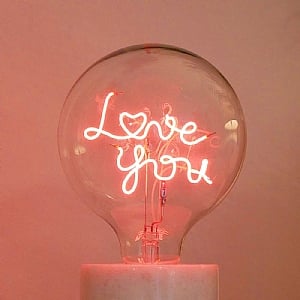 Steepletone 'Love You' Screw Down LED Text Light Bulb