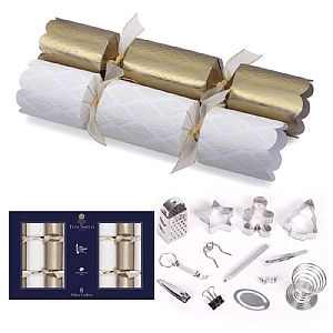 Tom Smith Box of 8 14" Gold Deluxe Crackers (FSC)