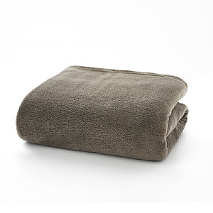 Deyongs Snuggle Throw Fawn- 140 x 180cm