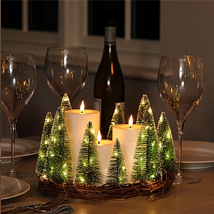 Noma Bristle Tree Table Wreath
