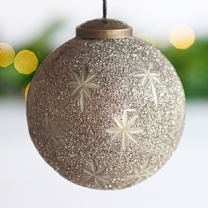 Star Cut Hanging Tree Decoration (10cm)