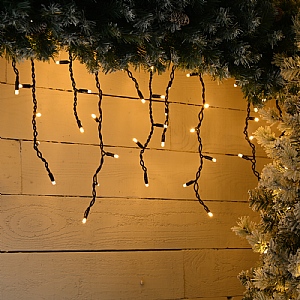 Connectable Warm White LED Icicle Lights (300 LEDs)