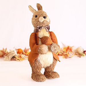 Standing Mr Squirrel (48cm)