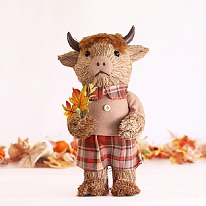 Sitting Longhorn Cow (35cm)