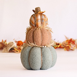 Pumpkin Stack (33cm)