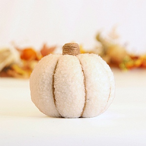 Woollen Pumpkin Hanging Decoration - Cream (13cm)
