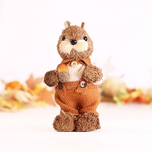 Standing Squirrel Small (18cm)
