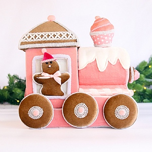 Felt Train Pink (34cm)
