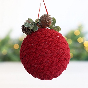 Hanging Knitted Ball Decoration (11cm)