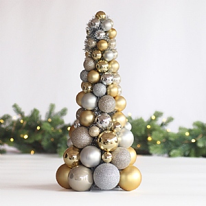 Mini Bauble Cone - White/Silver/Gold