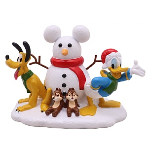 Disney Figurine Donald Duck with Pluto and Chip & Dale with a Snowman