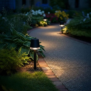 Pathfinder Solar Post Lights (Set of 2)