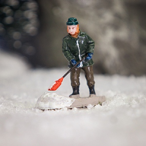 Lemax Clearing A Path