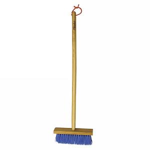 Briers Kids Wooden Handle Garden Sweeping Brush