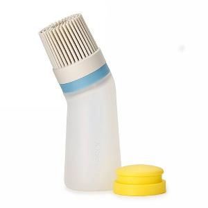Joseph Joseph Glaze Refillable Silicone Pastry Brush Stone