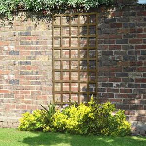 Forest Garden Traditional Trellis