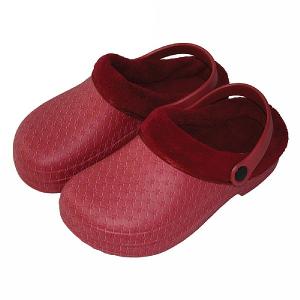 Town & Country Red Pattern Fleece Lined Cloggies