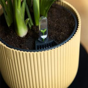 Elho Vibes Fold Round Mini Planter 7cm (Various Colours)