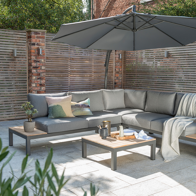 Second hand jamie clearance oliver garden furniture